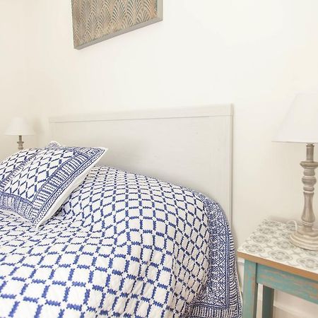 Lovelystay - Cosy Bairro Alto Duplex Лісабон Екстер'єр фото